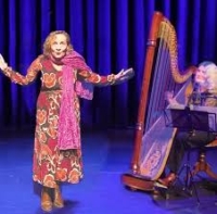 "De kleine goedheid" Pauline Seebregts en Jopie Jonkers ( harp en zang)